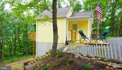 62 Laurel Hill Ln, Berkeley Springs, WV 25411 - photo 3