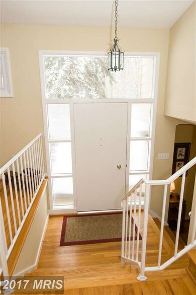 3302 Potterton Dr, Falls Church, VA 22044 - photo 4