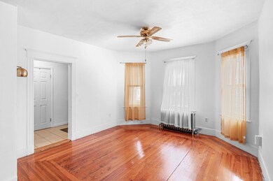 114 Cedar St, Somerville, MA 02144 - photo 5