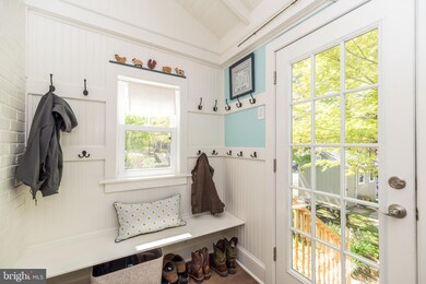 102 N Towamencin Ave, Lansdale, PA 19446 - photo 7