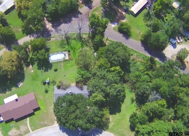 1703 Briarwood St, Gilmer, TX 75644 - photo 2