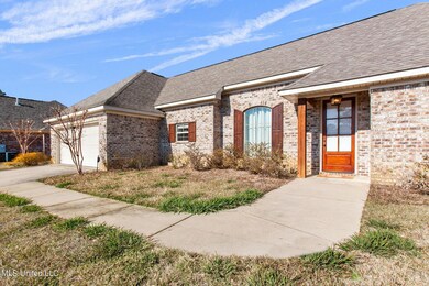 4-web-or-mls-303 Creek Court-4