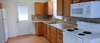 2827 8th Ave, Pueblo, CO 81003 - photo 4