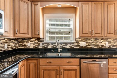 3135 Queensberry Dr, Huntingtown, MD 20639 - photo 5