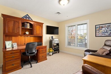 15 Summer St unit 307, Franklin, MA 02038 - photo 6