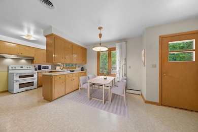 7571 Stillwater Way N, Saint Paul, MN 55128 - photo 6