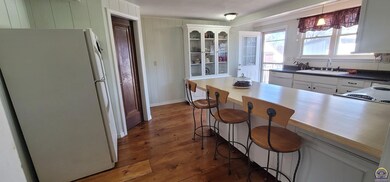 2504 SW Granthurst Ave, Topeka, KS 66611 - photo 7