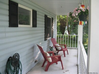 3148 E Old State Rd, Schenectady, NY 12303 - photo 4