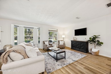 4490 Wilderness Ln N, Jacksonville, FL 32258 - photo 5