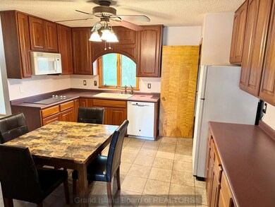 2115 N Sherman Blvd, Grand Island, NE 68803 - photo 4