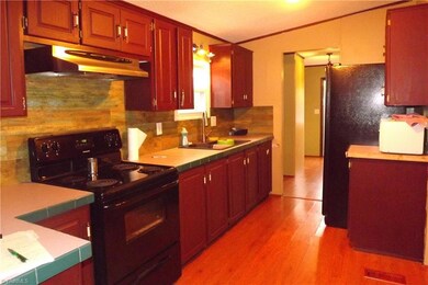 3191 Bethel Lucas Rd, Asheboro, NC 27205 - photo 4