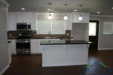 2418 Clay St, Kilgore, TX 75662 - photo 7