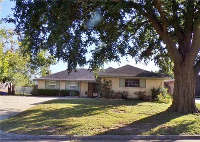 4604 NW 59th St, Oklahoma City, OK 73122 - photo 2