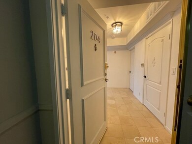 4426 Ventura Canyon Ave unit 204, Sherman Oaks, CA 91423 - photo 5