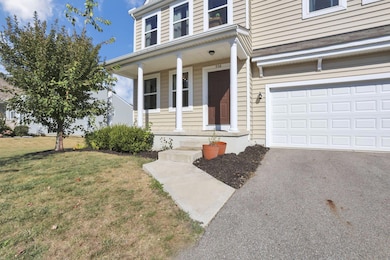 Front View - 958 Thorn Hill Place, Lancaster, OH 43130