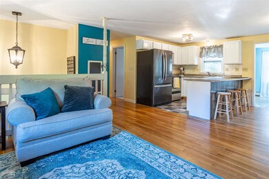 3 Greenleaf St, MerriMacK, NH 03054 - photo 3