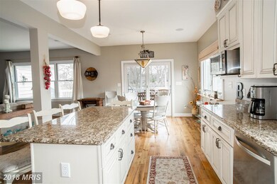 520 S 11th St, Purcellville, VA 20132 - photo 6