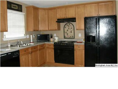 A kitchen to move around in