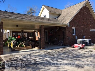 104 Creekview St, Locust, NC 28097 - photo 2