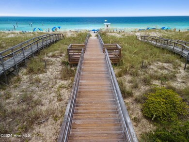 8-web-or-mls-1005 N Ft Fisher Blvd  - 8