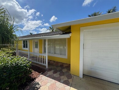 3170 Buccaneer Rd, Lake Worth, FL 33462 - photo 2