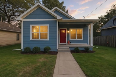 914 Douglas Ave, Des Moines, IA 50313 - photo 2