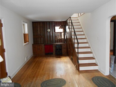 82 5th Ave, Broomall, PA 19008 - photo 2