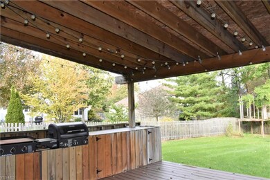 13921 Prince Charles Dr, North Royalton, OH 44133 - photo 4