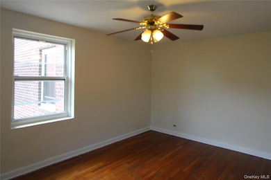 14737 38th Ave unit C48, Flushing, NY 11354 - photo 5