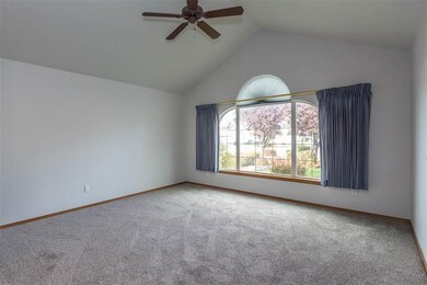 626 Golden Ct, Medical Lake, WA 99022 - photo 4