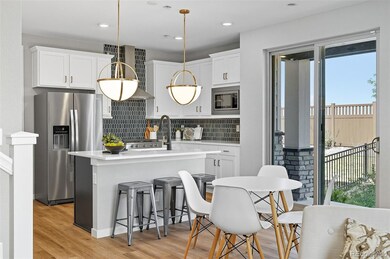 95 N Vandriver Place, Aurora, CO 80018 - photo 3