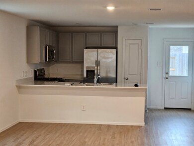 18930 Sorento Bay Ln, Hockley, TX 77447 - photo 3