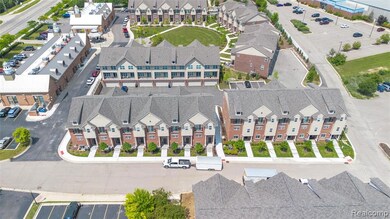 25558 Grandview Ln unit 38, Novi, MI 48375 - photo 5