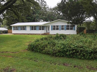 1738 Wren St, Georgetown, SC 29440 - photo 2