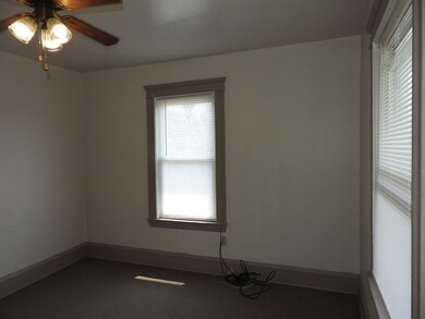 91 Cote Ave unit 3rd Floor, Woonsocket, RI 02895 - photo 6