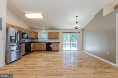 166 Leviticus Dr, Bunker Hill, WV 25413 - photo 3