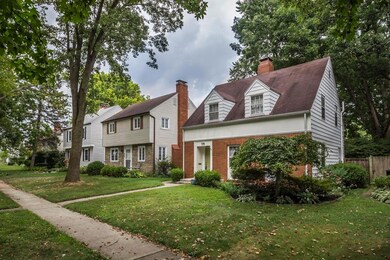 936 S Roosvelt Ave09