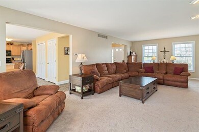 3007 Fieldstone Dr unit 1, Dexter, MI 48130 - photo 4