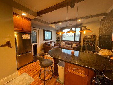 412 E 3rd St unit 2, Boston, MA 02127 - photo 5