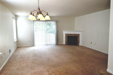 120 Cherry Blossom Ct, Schenectady, NY 12306 - photo 3