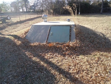 12 Donna Ln, Shawnee, OK 74801 - photo 3