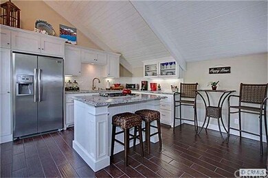 Beautiful sunny kitchen.