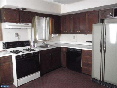 203 Susan Dr, Elkins Park, PA 19027 - photo 3