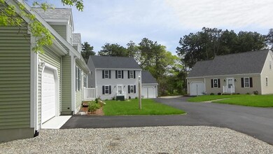 549 Center St unit 10, Dennis Port, MA 02639 - photo 3