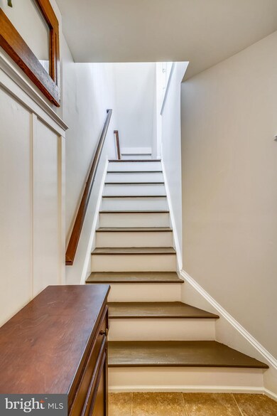 8510 Coronation Ln, Bristow, VA 20136 - photo 4