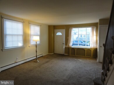127 N Carol Blvd, Upper Darby, PA 19082 - photo 5