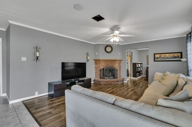 18869 Green Mesa Dr, Conroe, TX 77385 - photo 5