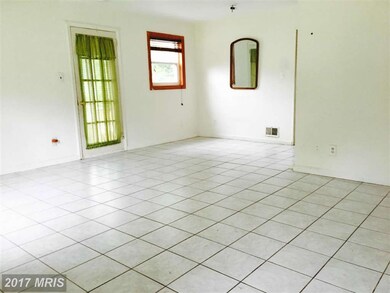 12805 Parkland Dr, Rockville, MD 20853 - photo 3