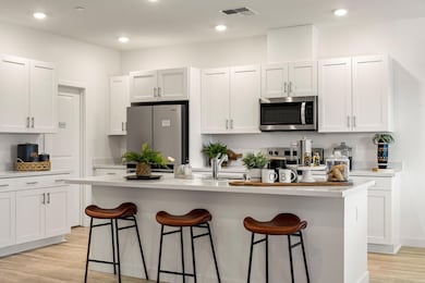 DR Horton Plan 2538_ (28)
