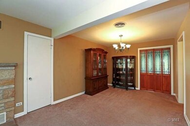 18415 Clyde Rd, Homewood, IL 60430 - photo 5